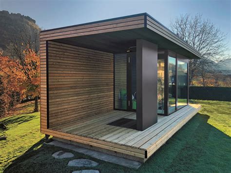 Maybe you would like to learn more about one of these? Modulare Außensauna | Saunahaus garten, Sauna im garten ...