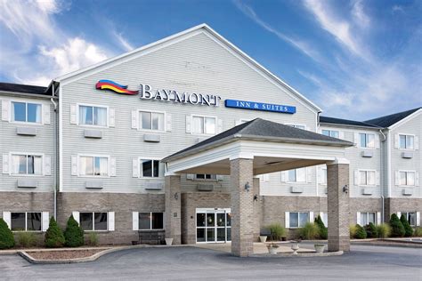 Baymont by Wyndham Lawrenceburg | Lawrenceburg, IN Hotels