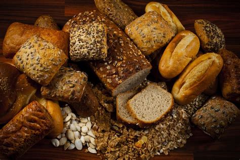 Which Bread To Buy Whole Grain Or Whole Wheat