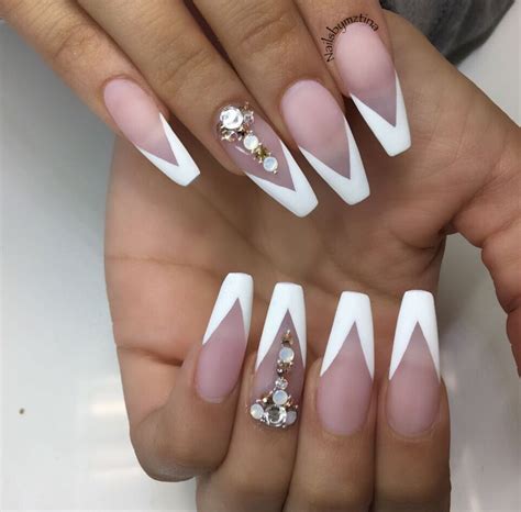 It only takes a couple minutes to dry, and then place two strips of tape at the tip of your nail to form the v shape. White tip vee | Coffin shape nails, Coffin nails kylie ...
