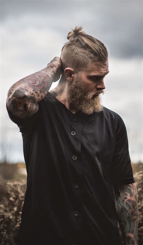 Girls and boys with strong personalities and confidence use up this style with ease. The 25+ best Viking haircut ideas on Pinterest | Viking ...