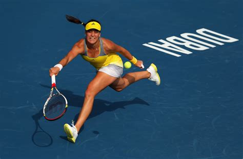 67 top poziţie în clasament: Sorana Cirstea - Sorana Cirstea Photos - WTA Dubai Duty ...