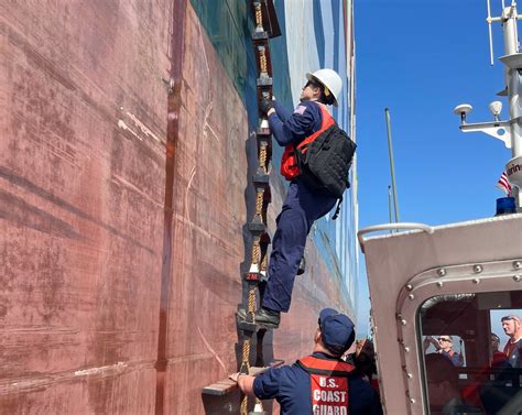 Dvids Images Coast Guard Investigates Grounded Container Ship