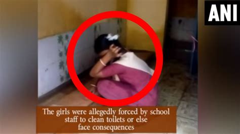 Teachers Allegedly Make Girls Clean School Toilet In Tiruvallur Tamil Nadu Youtube