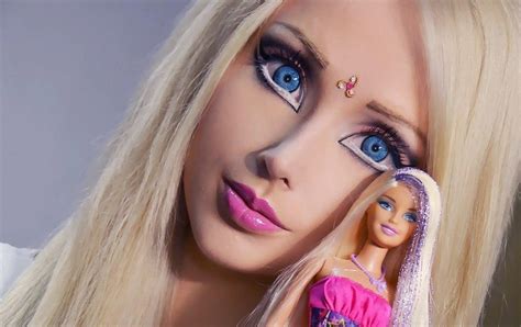 Human Barbie Valeria Lukyanova Told About Plastic Surgery And Her