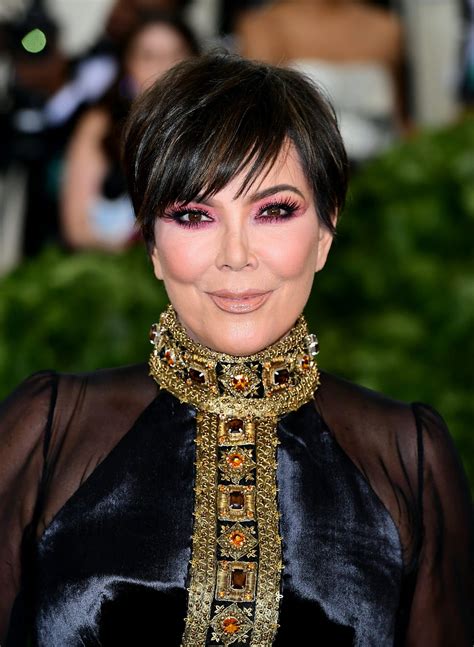 kris jenner says she wakes up at 4 30am every day 4 other celebrities who wake up early and