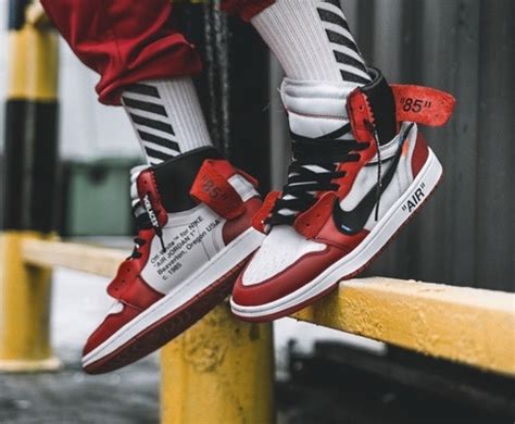 He felt that he needed to start with a more distinguished colorway for his. OFF-WHITE x Air Jordan 1 "Chicago" Release Date ...
