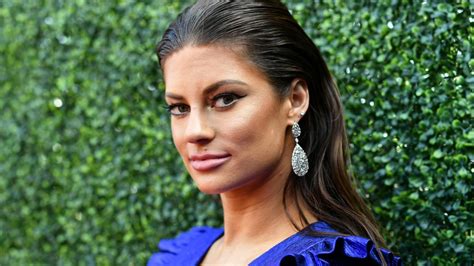 hannah stocking s shoe size and body measurements including shoe size height bra size body
