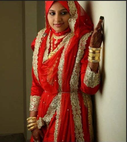Red Muslim Bride Wear At Best Price In Thiruvananthapuram Id 19305760412