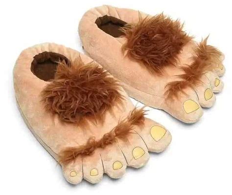 Crazy Looking Slippers For Keeping Your Feet Warm 35 Photos Klyker