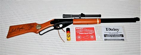 Daisy Red Ryder BB Gun With Scope RR TH Anniv Bronze Medal BB S Targets