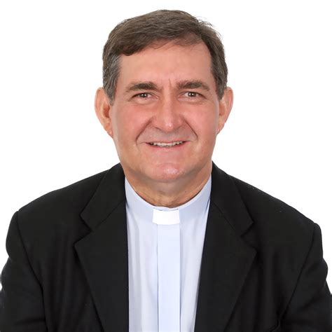 Padre Telmo José Amaral de Figueiredo EVANGELIZAR SEM TEMER PERSEGUIÇÕES