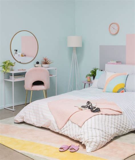 15 Comfortable Bedroom Design Ideas With Beautiful Pastel Colors
