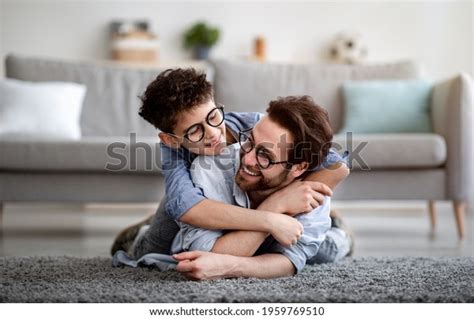 Father Son Bonding Daddy Lying On Stockfoto Shutterstock