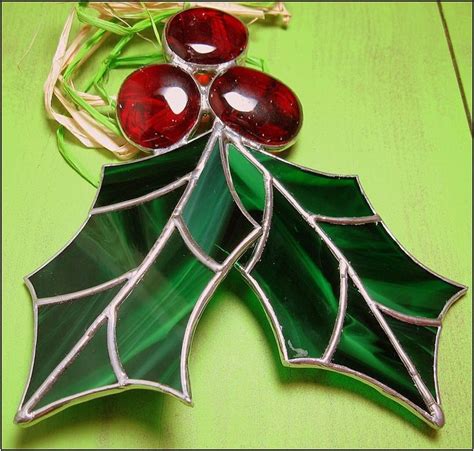 Holly Berry 3 D Stained Glass Big Christmas Ornament Free Postage €