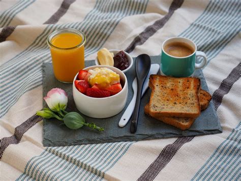 How To Make Breakfast In Bed Smaggle