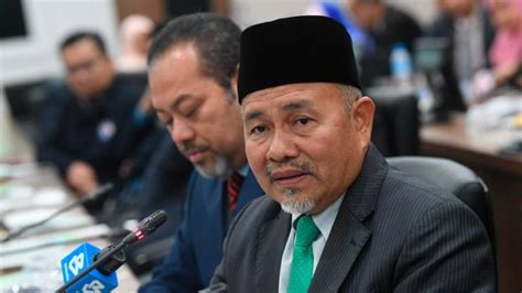 Dato tuan ibrahim tn man politik islam. Two incentives to lighten financial burden of water companies