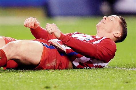 Fernando Torres Calls Head Injury A Scare