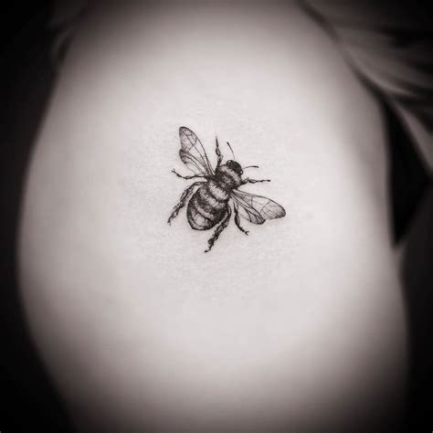 Small Bee Tattoo Best Tattoo Ideas Gallery Small Bee Tattoo Bee