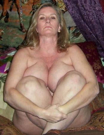 Big Tits Big Ass Amateur Mature MILF Wife Gilf Granny 85 Pics