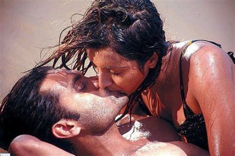 Sanjana Hot And Spicy Kissing Images Actress Photos Stills Wallpapers