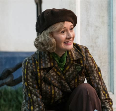 Mary Poppins Returns Emily Mortimer Interview — Smart Entertainment Group