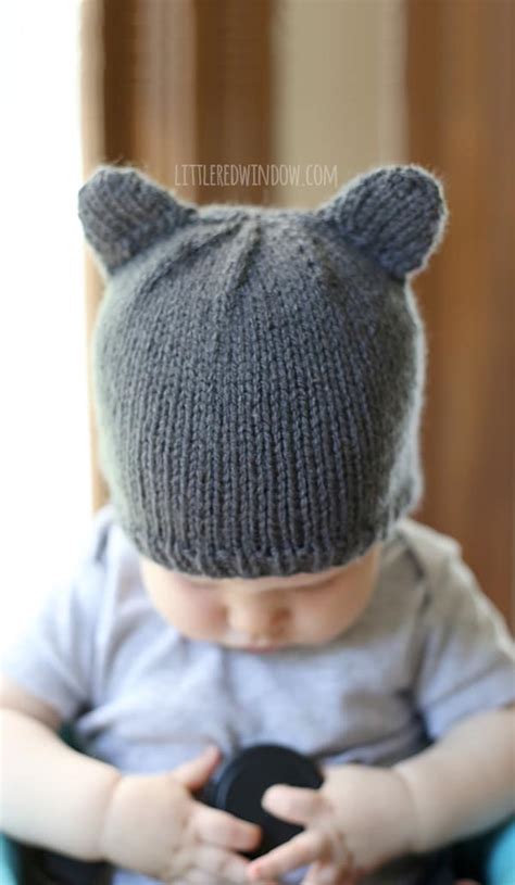 All of the patterns are free and are perfect for beginners and advanced beginner knitters. Baby Bear Hat - a knitting pattern by Little Red Window