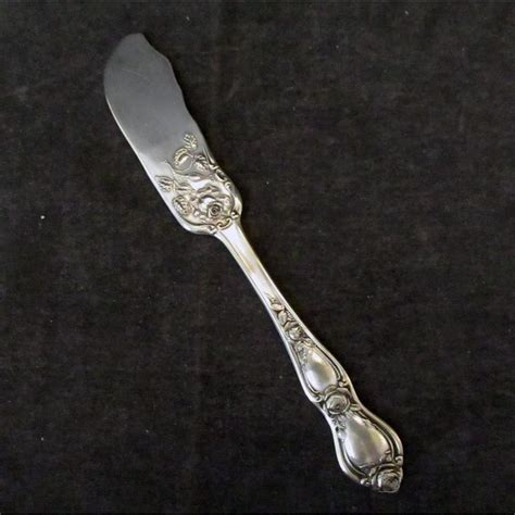 Vintage Silver Plate Butter Knife Rogers Cutlery Rose Pattern