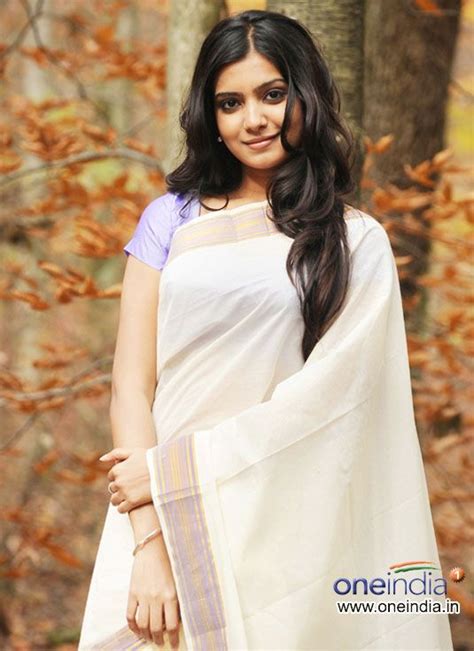 Ile ilgili online tam8l.oneindia.in tamik.oneindia.in tamip.oneindia.in tamio.oneindia.in tamil.ineindia.in. View Telugu Movie 'Ye Maya Chesave' Still. | my favourite ...
