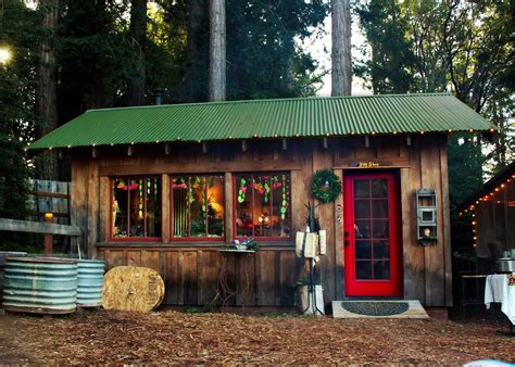 Candy canes and visits with santa with every tree purchase, while supplies last. San Francisco Bay Style: Ward Ranch Christmas Tree Farm