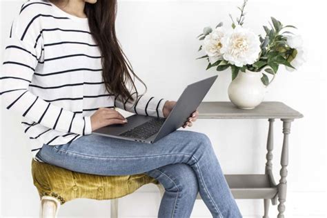 Becoming a professional video game tester. Professional Blogging: How to Become a Blogger and Get Paid
