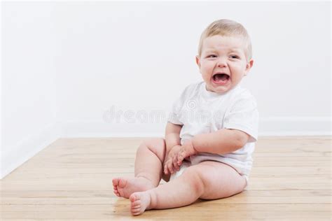 451 Baby Crying Floor Stock Photos Free And Royalty Free Stock Photos