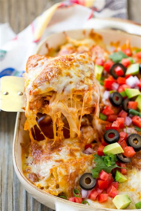 Instead of rolling the enchiladas in tortillas, you'll layer everything in a that's why i love this enchilada casserole recipe! Chicken Enchilada Casserole - Dinner at the Zoo