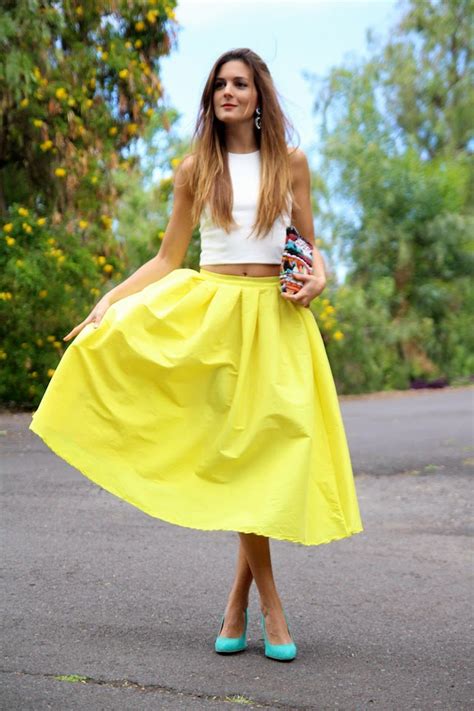 Trendy Spring Yellow Outfit Combinations Fashion And Beauty Talk