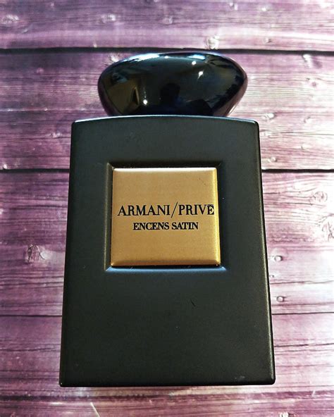 Giorgio Armani Prive Encens Satin Fragrant World