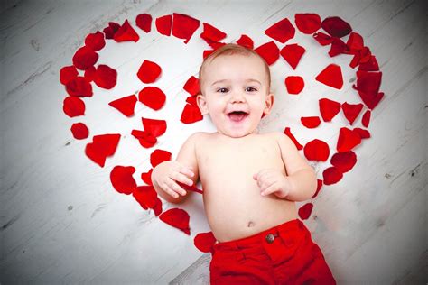 15 Ideas Para Fotos Del Primer San Valentín De Tu Bebé Bebe Fotos