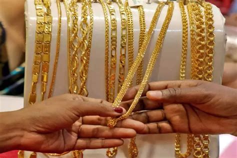 Gold Rates October 2 Yellow Metal Prices See A Slight Dip Today