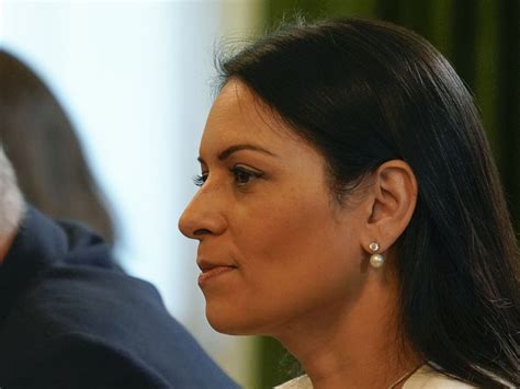 Priti Patel Signs Deal To Send ‘foreign Criminals Back To Pakistan