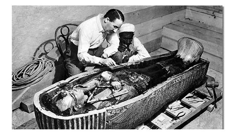 The Legendary Curse Of King Tutankhamuns Tomb Historic Mysteries