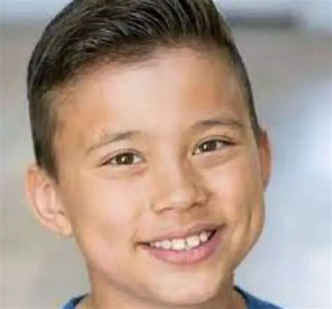 Evan Moana Net Worth Bio Weight Height Age 2024 The Personage