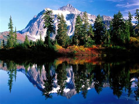 Beautiful Lake And Mountain Scenery Backgrounds Scenery
