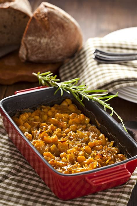 Slit vanilla bean pod lengthwise and gently scrape out easy to make, nice fine texture. Vegetarian Side Dish: Cranberry Beans Recipe | Vitacost ...