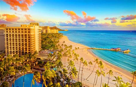 Hilton Hawaiian Village Waikiki Beach Resort Honolulu Hotels