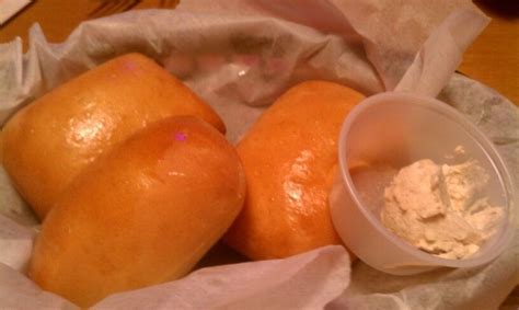 Texas Roadhouse Rolls With Cinnamon Butter Cinnamon Butter Biscuit Rolls Recipes