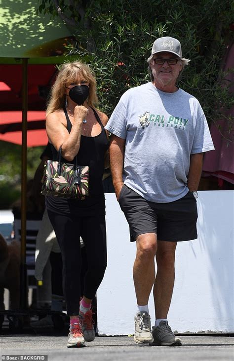 Goldie Hawn And Kurt Russell Are The Picture Of Lasting Love During