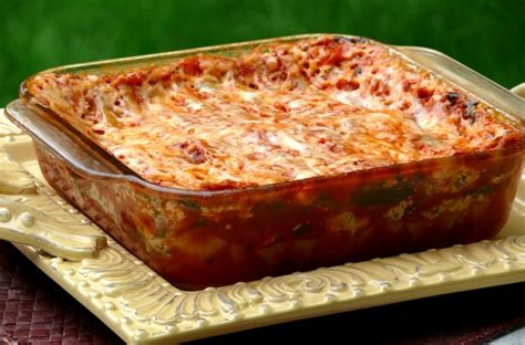 College survival, budget food recipes: Homemade Microwave Lasagna