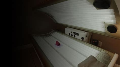 Fda Wants To Ban Minors From Tanning Beds Tanning Bed Fda Tanning