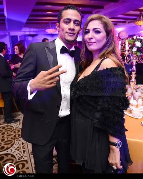 الاختيار ما كانش اختيار الأستاذ محمد خان لوحده، لكن كان برده الأستاذ أحمد زكي، وكنت لسه مخلصة فيلم الصرخة. نهلة سلامة صاحبة أسوأ فستان فى مهرجان القاهرة السينمائى ...