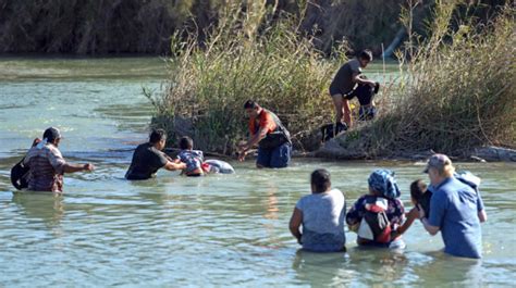 Migrante Muere Junto A Su Hijo Al Intentar Cruzar El Río Entre México Y