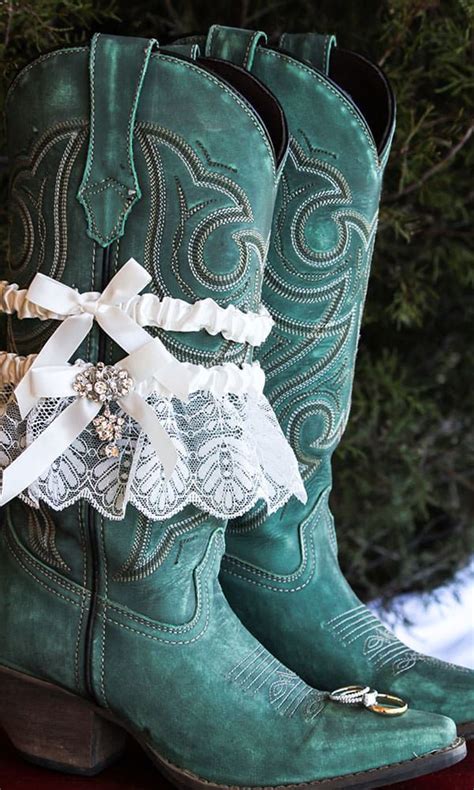 10 Must Haves For Your Cowgirl Wedding Cowgirl Magazine